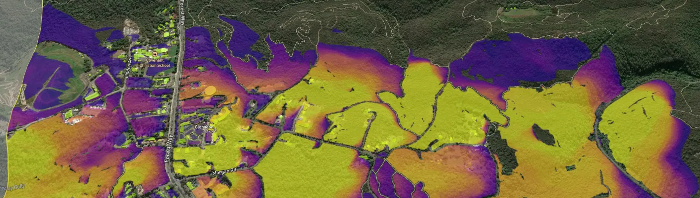 Simulated fire impact across an untreated landscape, with wide yellow zones showing ground burnt in most scenarios.